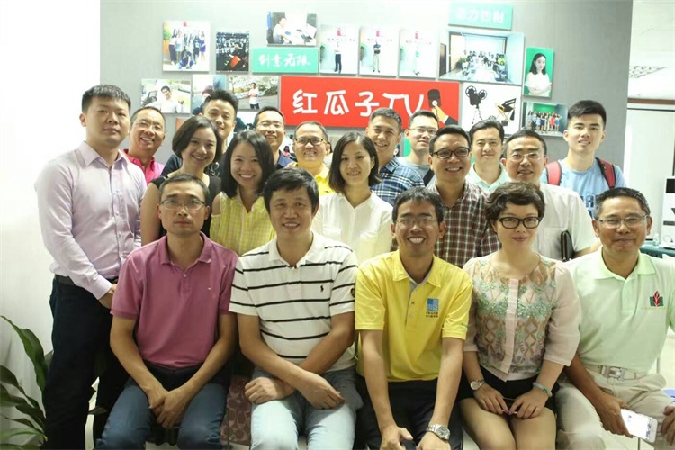 虎口來臨時(shí)還有空遐想?再不做個(gè)企業(yè)宣傳片就被一口吃了 虎口來臨時(shí)還有空遐想?再不做個(gè)企業(yè)宣傳片就被一口吃了