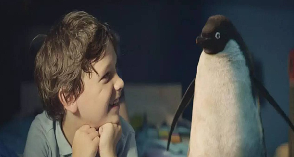 年年刷屏的圣誕節廣告片制作，企業宣傳片制作_紅瓜子傳媒