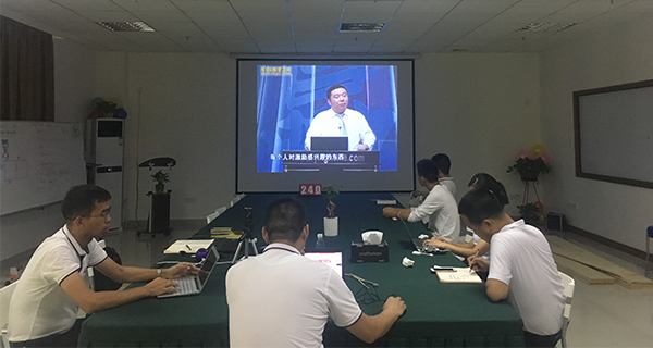 紅瓜子_瓜瓜早課堂(240)-管理者還在拿“三個數”嚇唬一輩子？